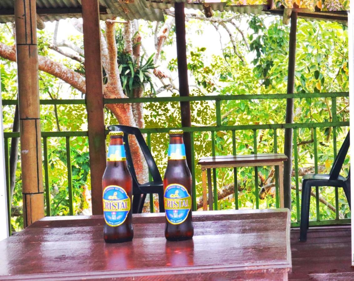 Amazon Breeze Hotel Iquitos Esterno foto