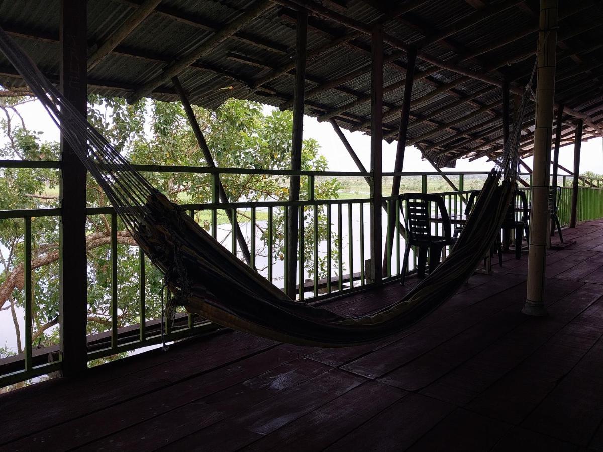 Amazon Breeze Hotel Iquitos Esterno foto